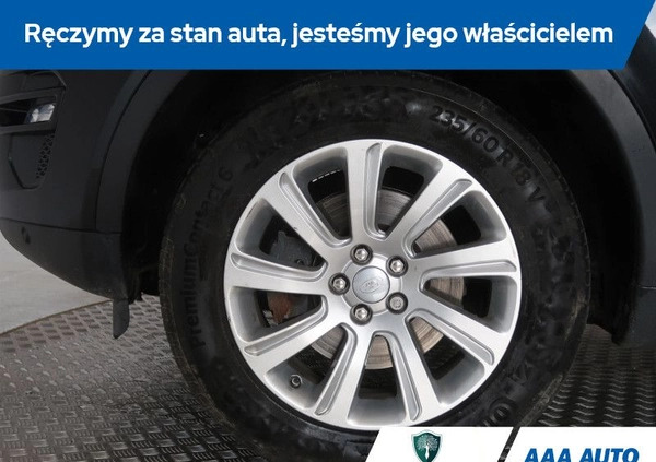 Land Rover Discovery Sport cena 90000 przebieg: 111137, rok produkcji 2015 z Ryn małe 254